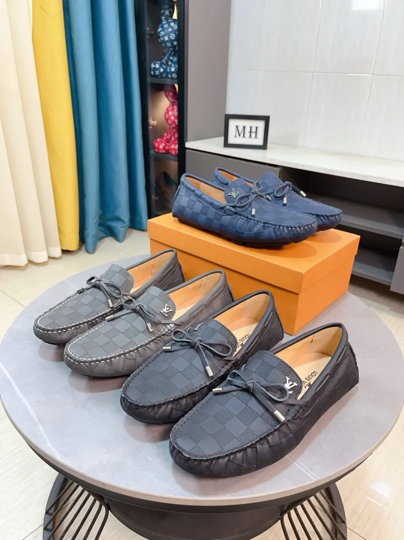 Men's men's shoes💰400🌹🌹[LV Louis Vuitton] New men's beanie shoes💝💝.. Top-grade imported cowhide embossed➕Comfortable leather lining. It is extremely skin-friendly and comfortable, feels very delicate, and the shape is very correct! Perfectly reflects the three-dimensional sense, code number: 38-44